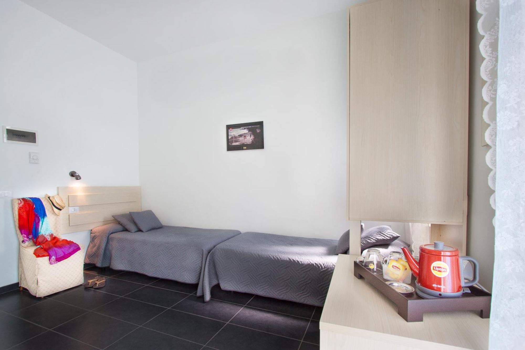 Hotel Spiaggia Marconi Ρίμινι Εξωτερικό φωτογραφία