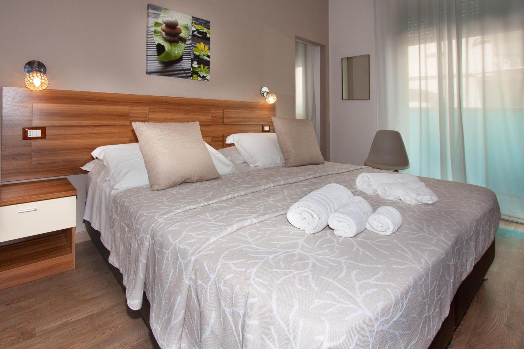 Hotel Spiaggia Marconi Ρίμινι Εξωτερικό φωτογραφία
